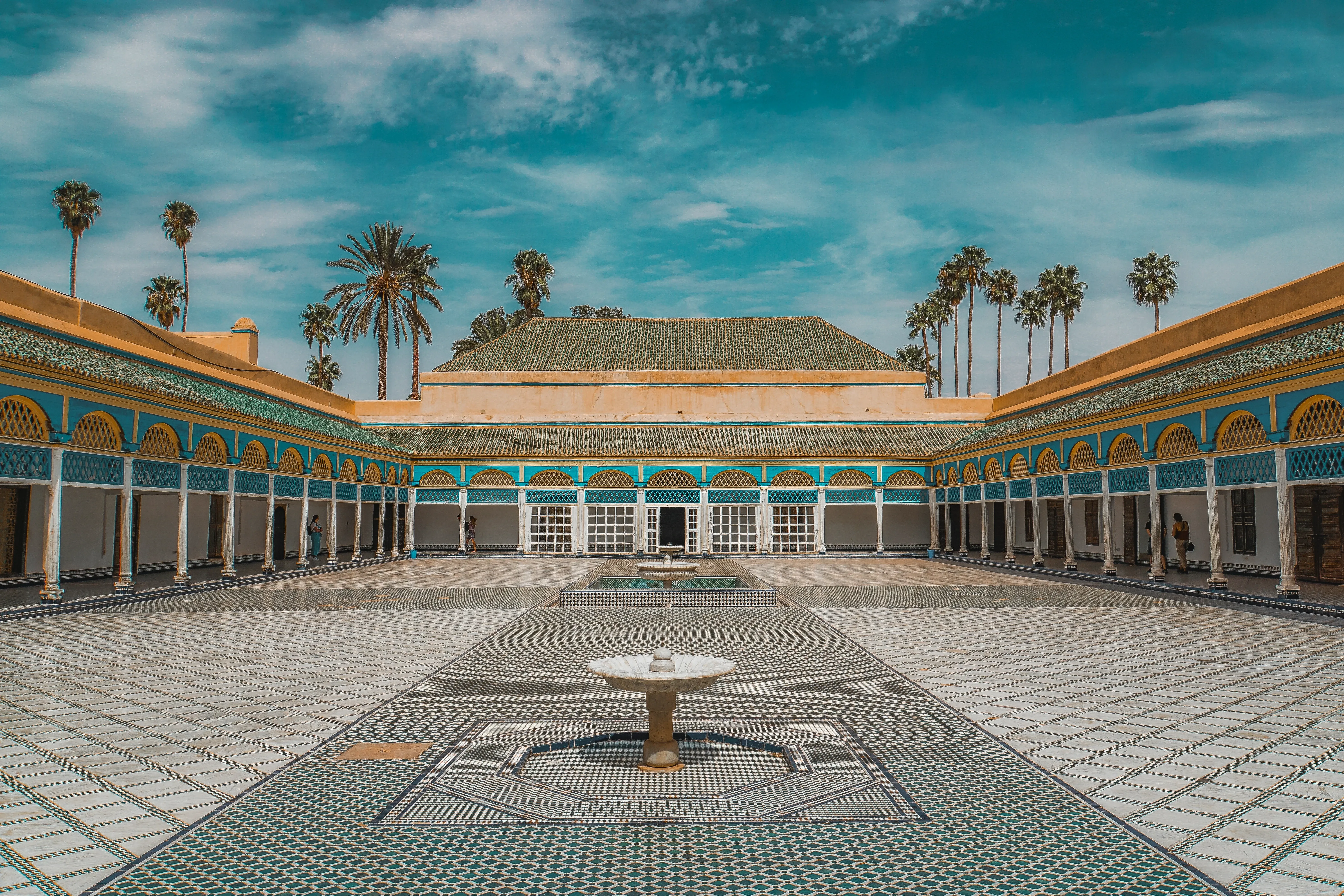 Cultural Performances and Immersive Dinner at Palais Bahia