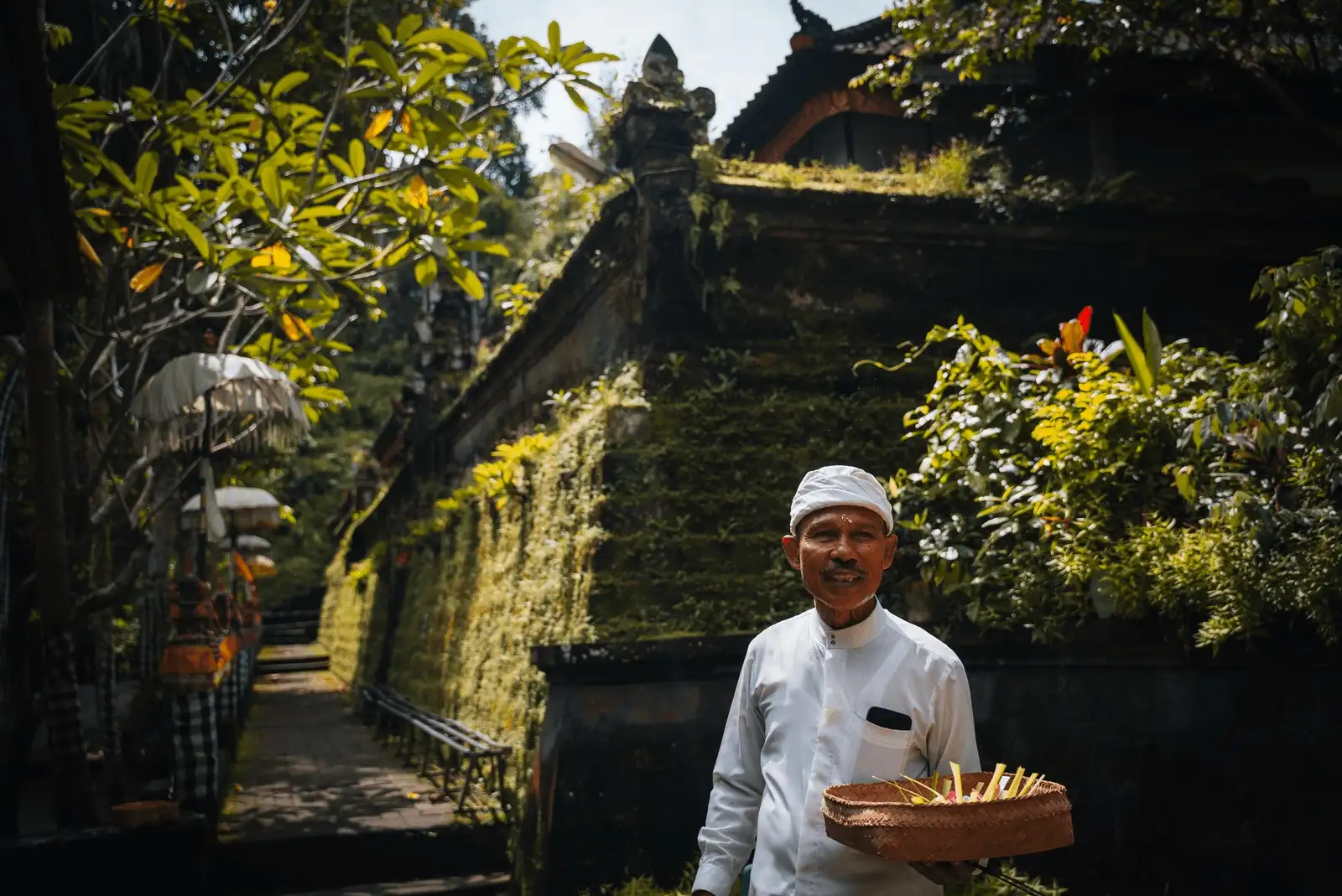 Temple Immersion and Local Insight