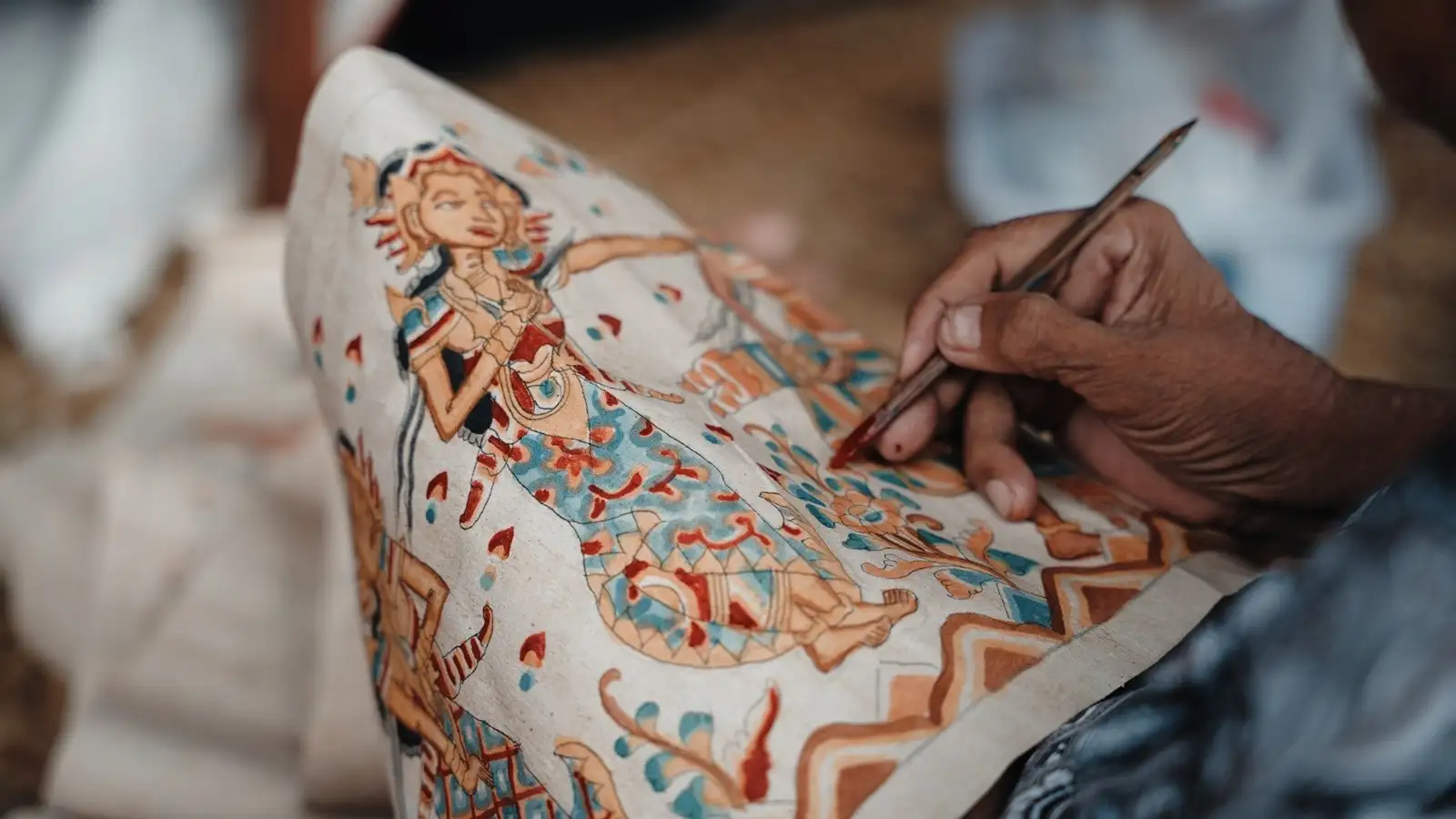 Discover the Art of Kamasan Painting
